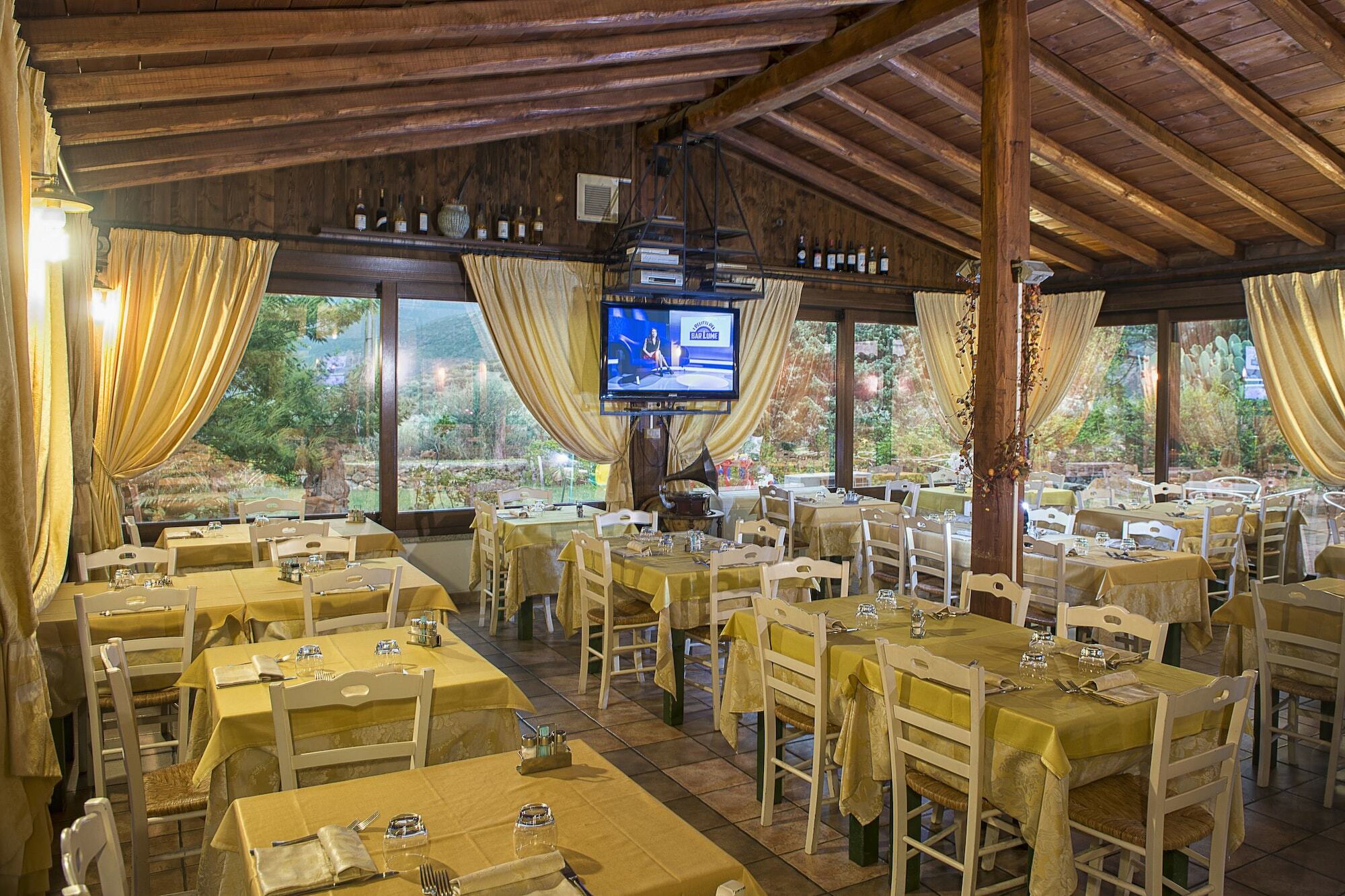Hotel Montiruju Santa Maria Zewnętrze zdjęcie